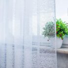 6381574975_tyul-belogo-tsveta