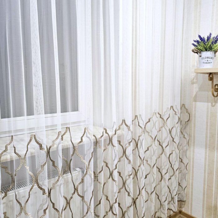 6456287309_belyj-tyul-grek