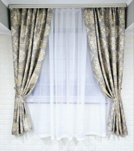 Короткі штори