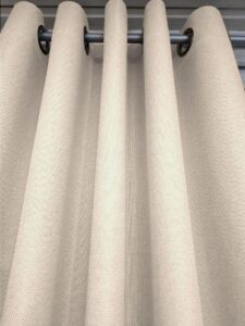 Комплект штори блекаут льон рогожка. Колір світлий бежевий. Готові штори в спальню, зал, вітальню