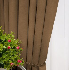 Комплект коричневі штори мікровелюр Diamond. Готові штори коричневого кольору в спальню, зал