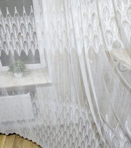 Білий тюль жаккард з вишивкою. Тюль білого кольору в спальню, зал, вітальню