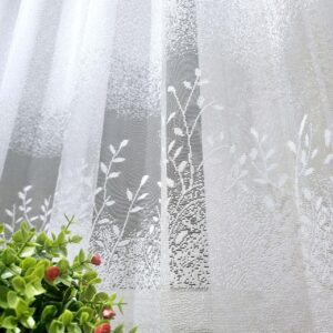 Готовый тюль жаккард, цвет белый (3м*2,6м)