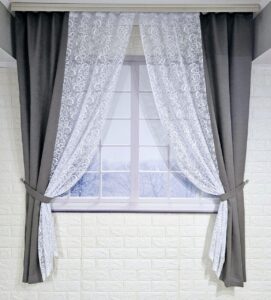Комплект короткие шторы тюль. Цвет серый с белым