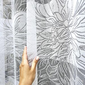 6712974184_belyj-tyul-zhakkard