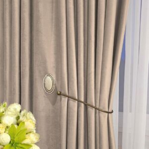 Тканина для штор блекаут оксамит Sherly Royal. Шторна тканина колір бежевий