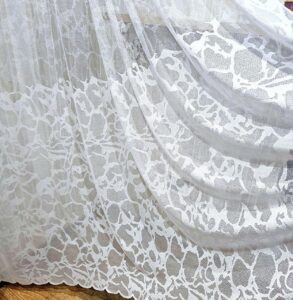 Білий тюль жаккард . Тюль білого кольору в спальню, зал, вітальню
