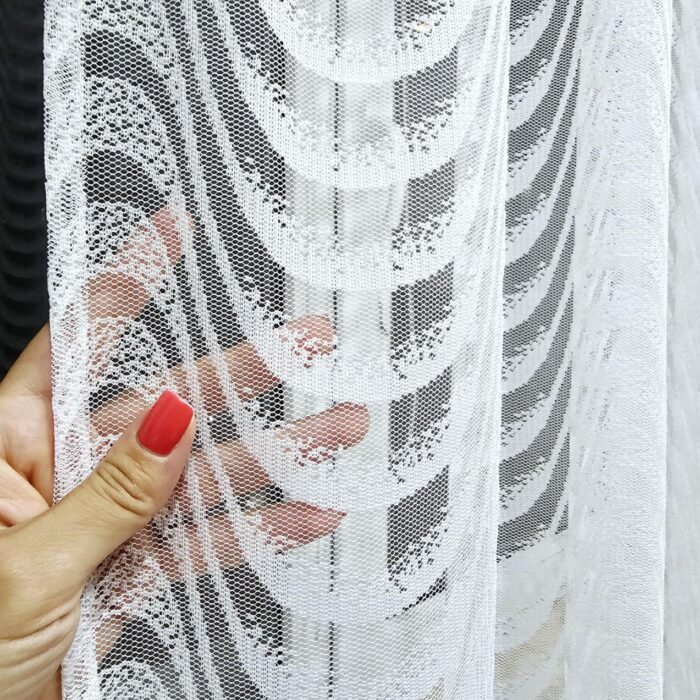 6779942243_belyj-tyul-zhakkard