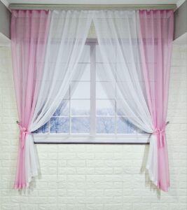 Комплект короткий тюль с завязками. Цвет розовый с белым