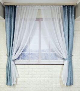 Комплект короткие шторы тюль. Цвет серо-голубой с белым