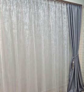 6848059352_seryj-tyul-mramor