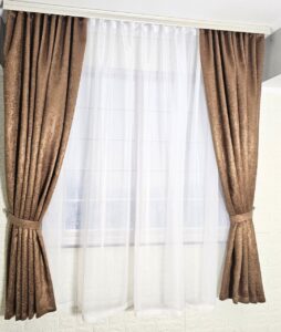 7024434992_komplekt-korotkie-shtory