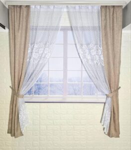 Комплект короткі штори тюль. Колір бежевий з білим