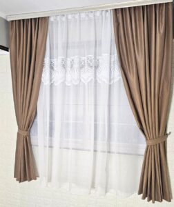 7039233843_komplekt-korotkie-shtory